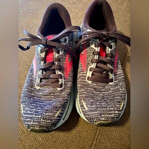 Brooks Ghost 14 navy blue sneakers